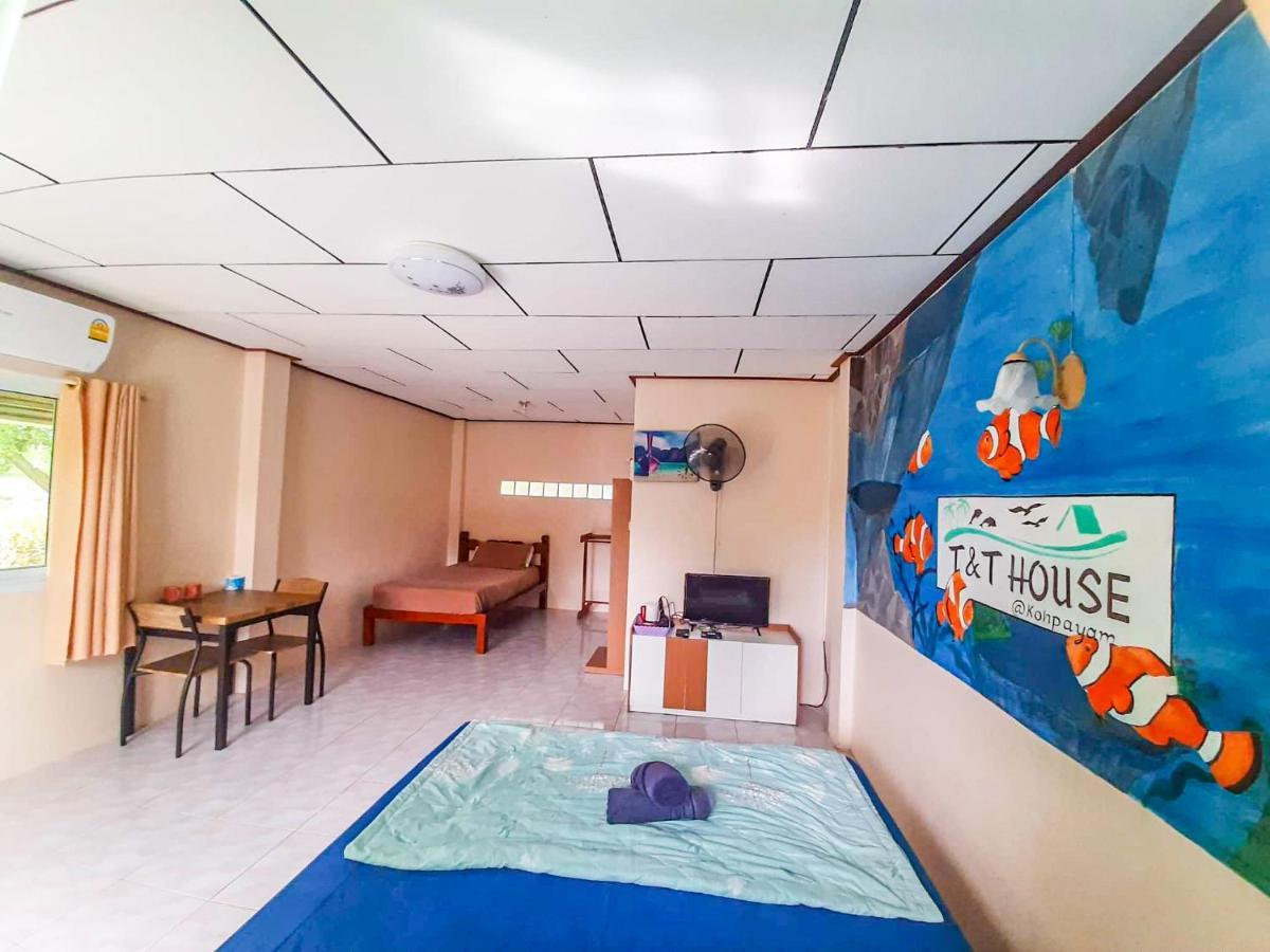 T And T House (Adults Only) Hotel Koh Phayam Eksteriør billede