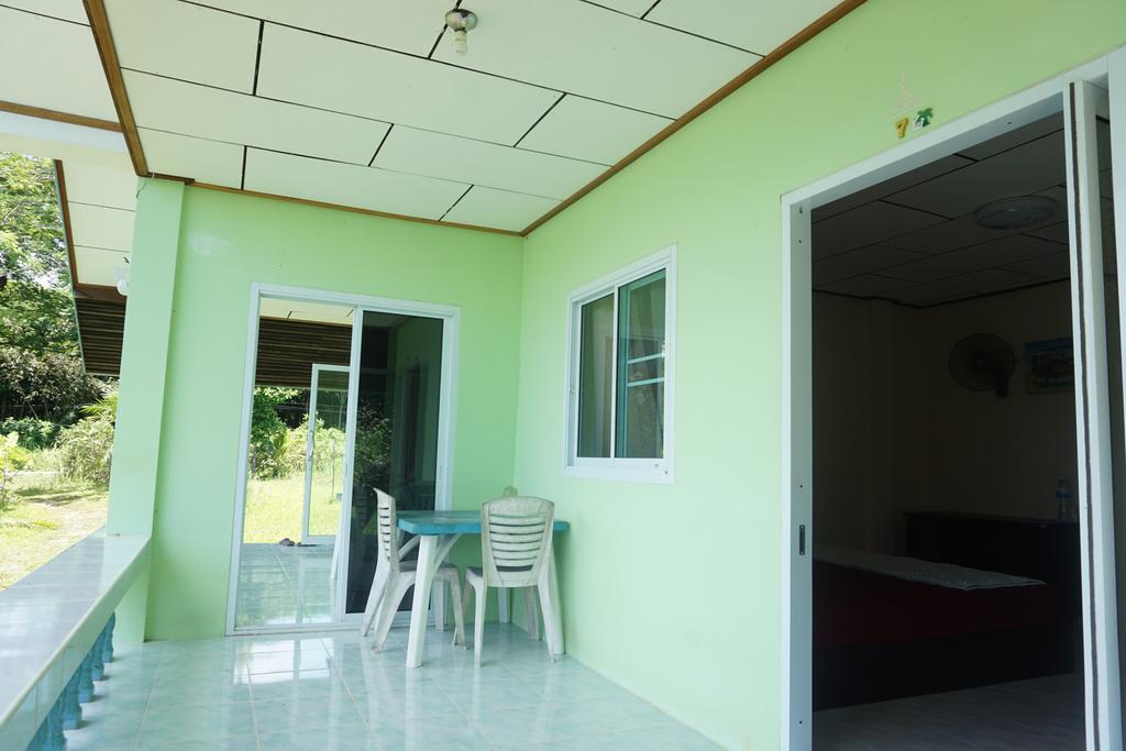 T And T House (Adults Only) Hotel Koh Phayam Eksteriør billede