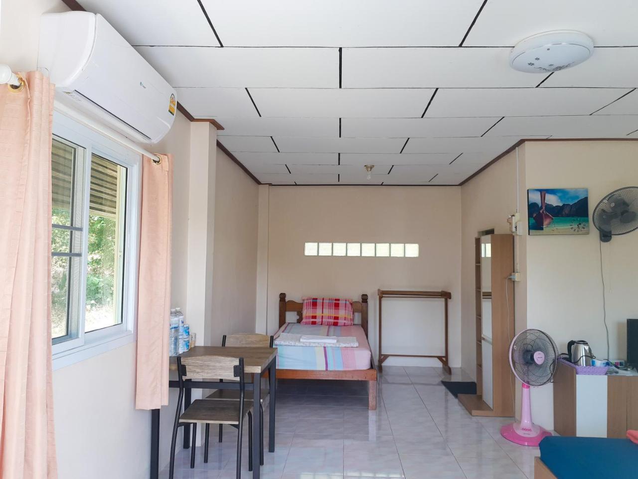 T And T House (Adults Only) Hotel Koh Phayam Eksteriør billede
