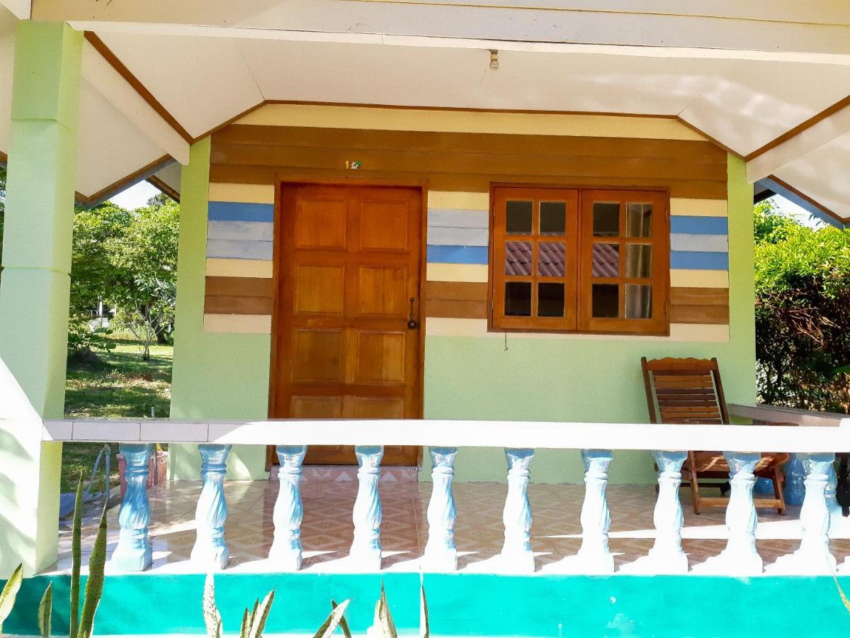 T And T House (Adults Only) Hotel Koh Phayam Eksteriør billede