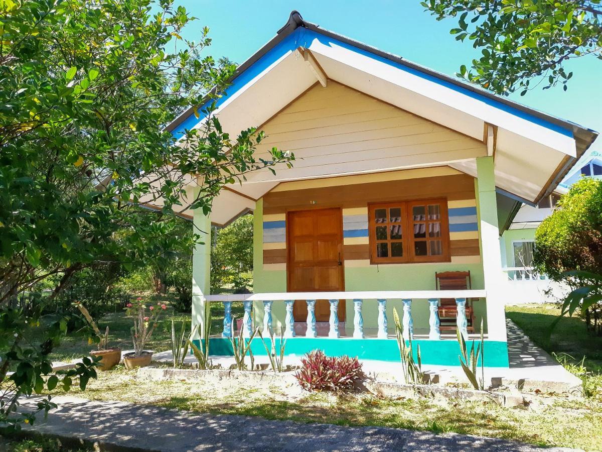 T And T House (Adults Only) Hotel Koh Phayam Eksteriør billede